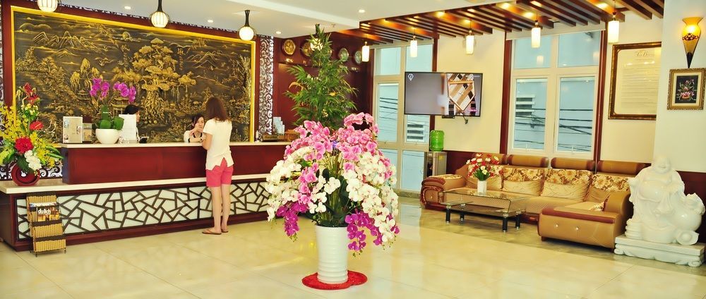 Tay Bac Hotel Da Nang Exterior photo